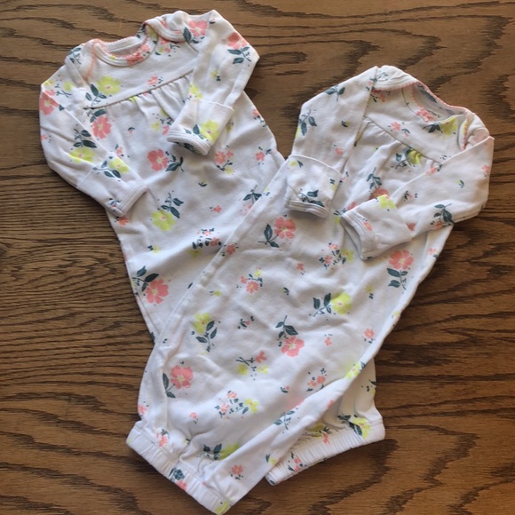 Carter’s Newborn Baby Girl’s Nightgowns - 5 Piece Bundle - Picture 5 of 12